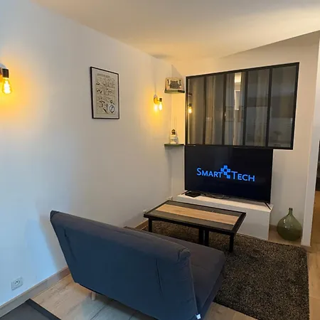 La Maison Au Fond Du Jardin דירה